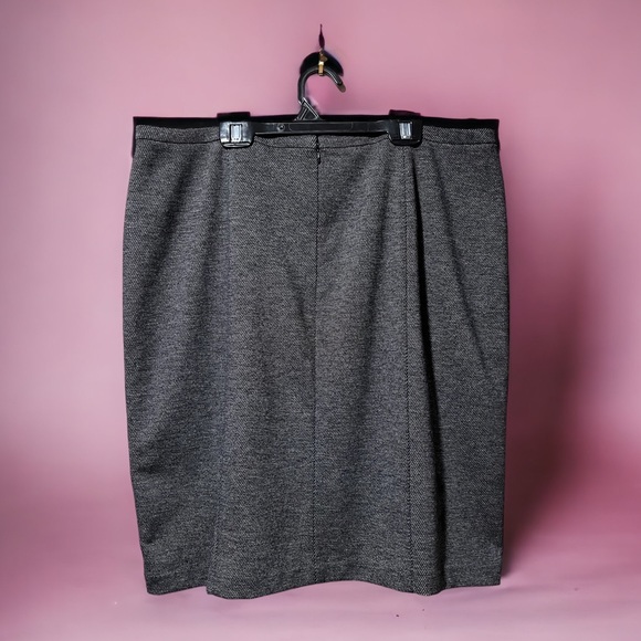 Coldwater Creek Ladies sz 16 Grey Skirt - Picture 5 of 12